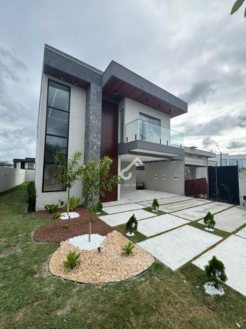 TERRAS ALPHAVILLE, Camaçari. Duplex novo ALTO PADRÃO, 4 quartos sendo 3 suítes e 1 quarto/office térreo. Condomínio com total infraestrutura. R$1.300.000,00. Agende sua visita.