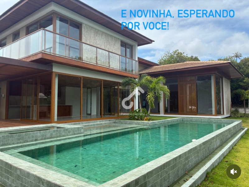 PRAIA DO FORTE, Linha Verde. Maravilhoso mansão ALTO PADRÃO, 5 suítes sendo 1 suíte térrea. 409m² de área construída e 700m² total, ENERGIA SOLAR. R$6.300.000,00. Agende sua visita.