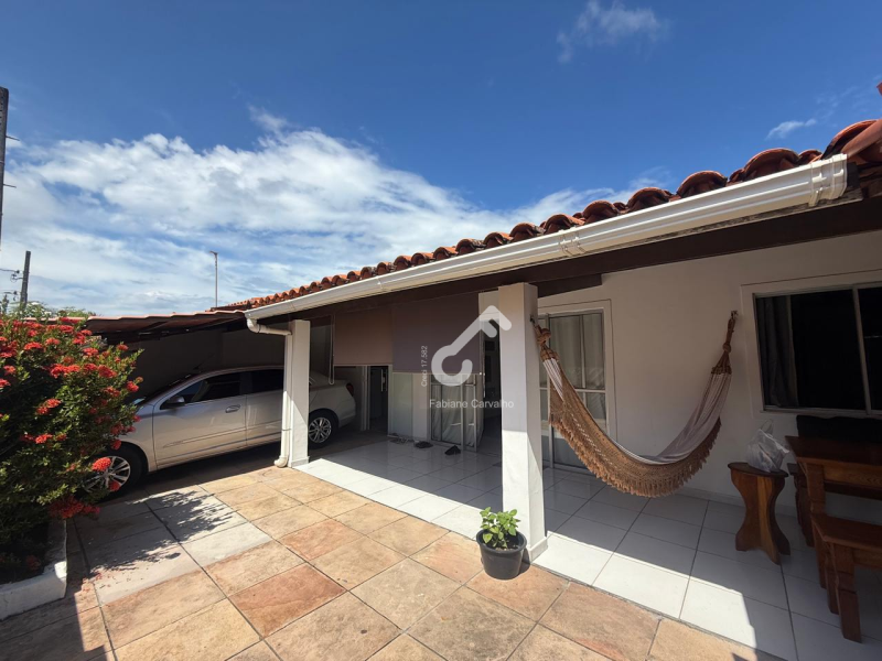 ESTRADA DO COCO, Abrantes. Casa (térrea) PRONTA PARA MORAR, 3 quartos sendo 1 suíte, 80m² de área construída, condomínio portaria 24h com infraestrutura. R$540.000,00. Agende sua visita.