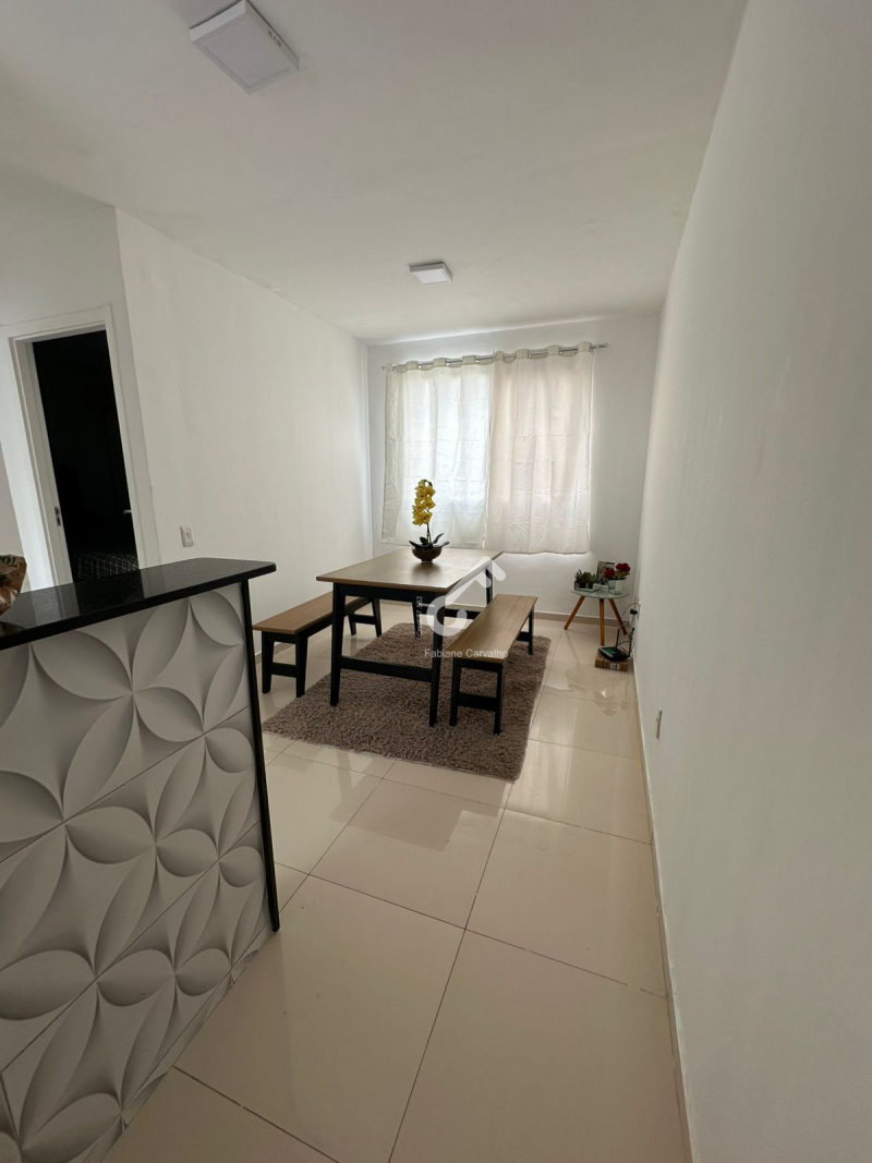 MORADA PREMIUM, Estrada do Coco/Abrantes. Apartamento (térreo) com 2 quartos, NASCENTE, 40m² de área. Condomínio com portaria 24h. R$149.000,00. Agende sua visita.