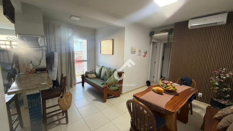 IPITANGA, Lauro de Freitas. Apartamento (térreo) PORTEIRA FECHADA, 2 quartos sendo 1 suíte, 71,53m², cond. fechado com espaço gourmet e piscina, a 30m da praia. R$450.000,00. Agende.