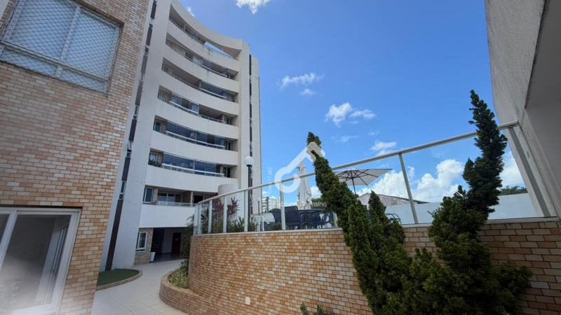 PITANGUEIRAS, Lauro de Freitas. Apartamento composto de 3 quartos sendo 1 suíte, condomínio fechado com infraestrutura. R$460.000,00. Agende sua visita.