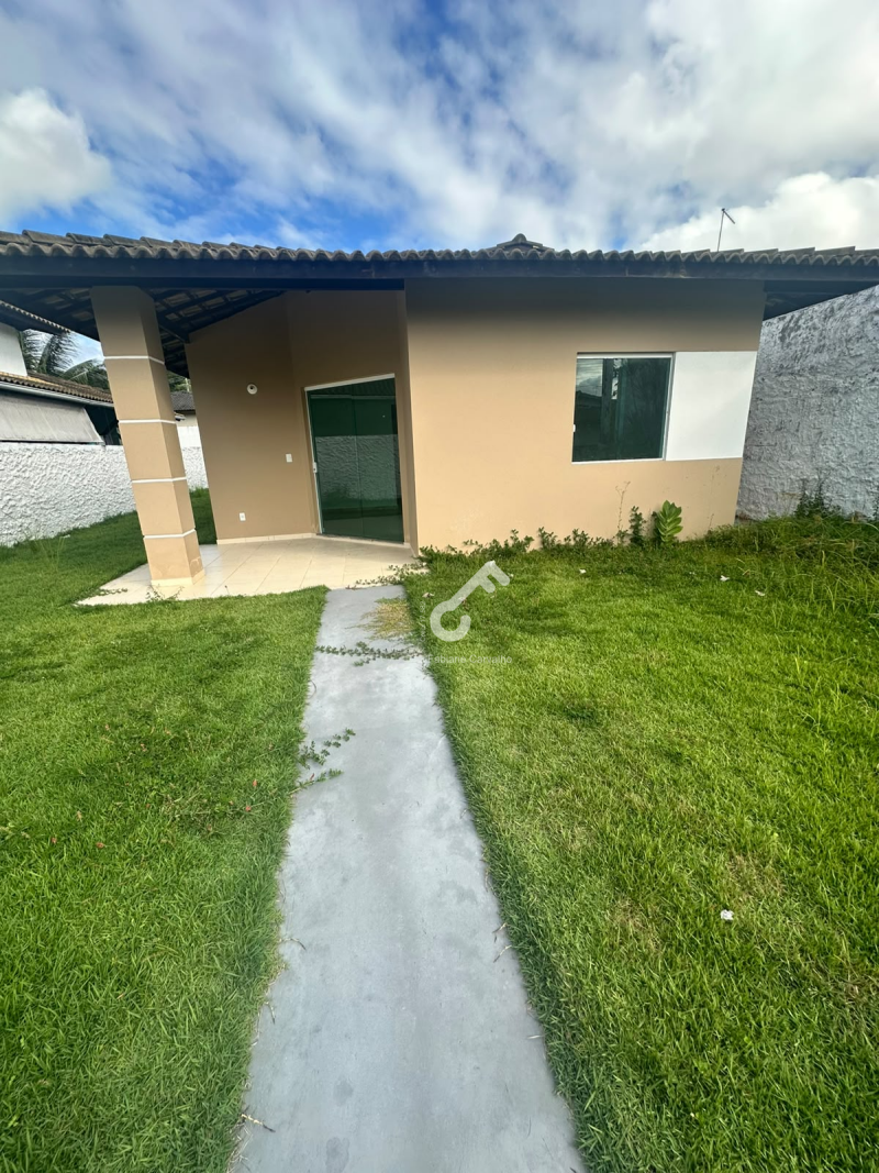 ESTRADA DO COCO, Abrantes. Casa térrea composta de 3 quartos sendo 1 suíte, condomínio fechado com infraestrutura. R$650.000,00. Agende sua visita.