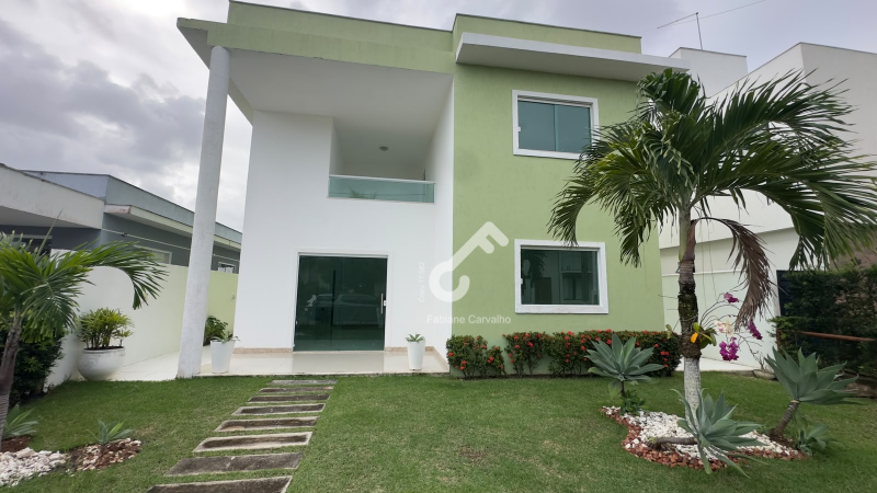 ESTRADA DO COCO, Abrantes. Duplex em cond. fechado com total infraestrutura, são 3 suítes. Locação R$6.000,00. Agende sua visita.