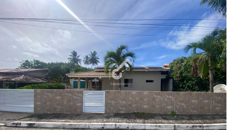 ESTRADA DO COCO, Abrantes. Casa (térrea), condomínio fechado, 3 quartos sendo 1 suíte, closet, área gourmet e piscina. 116m². R$4.600,00 locação ou R$690.000,00 venda. Agende sua visita.