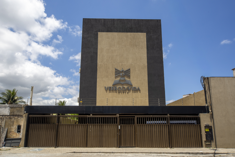 PRÉDIO COMERCIAL - BOCA DO RIO