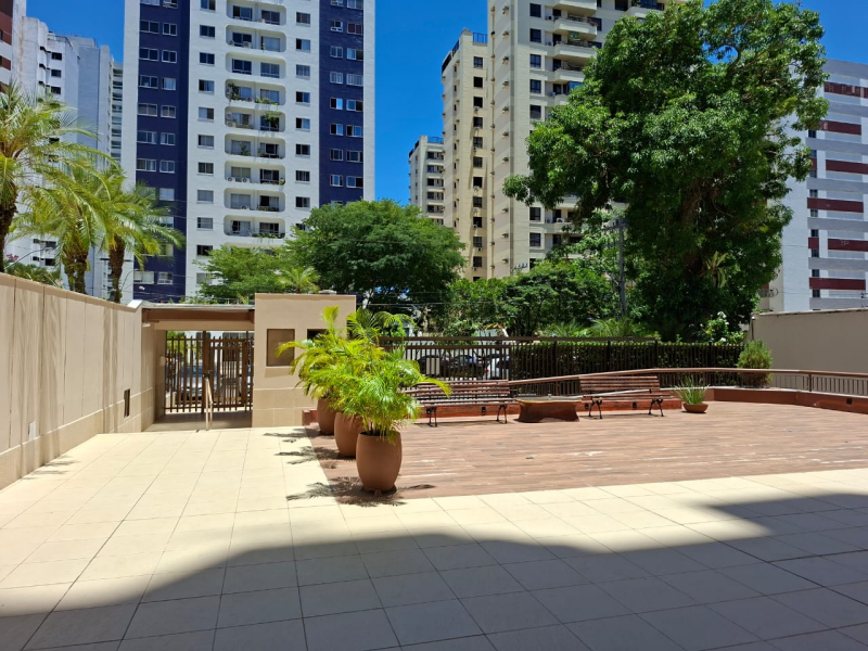 Apartamento a venda de 03 quartos com 02 suites no Alto do Itaigara