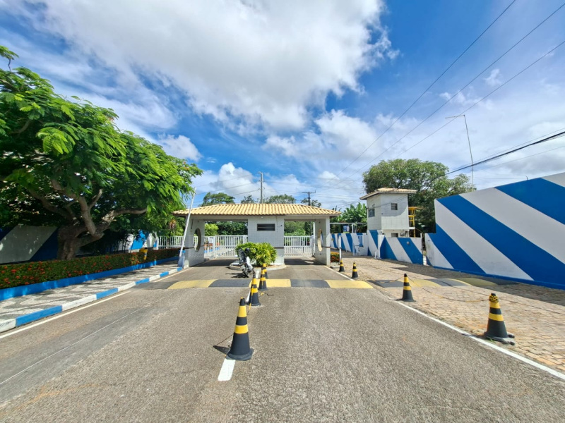 Casa á venda de 05 suítes no Condomínio Canto do Sol  em Barra do Jacuípe