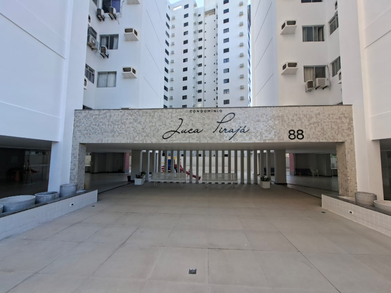 3/4 com suíte - EDF. Juca Pirajá