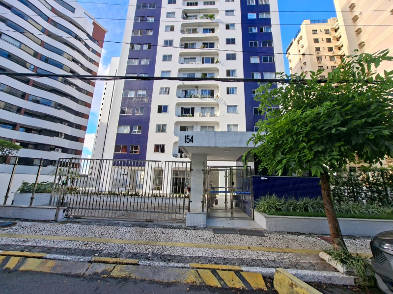 Excelente apartamento á venda de 03 quartos no Alto do Itaígara