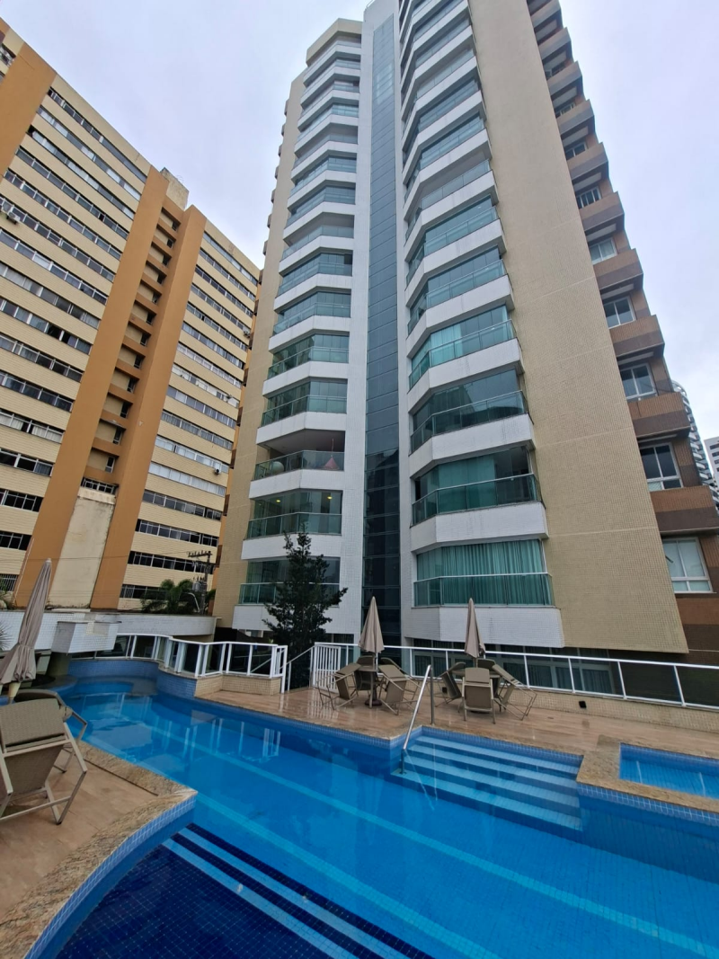 Excelente apartamento de 03 suítes e varandão  Gourmet na  Graça