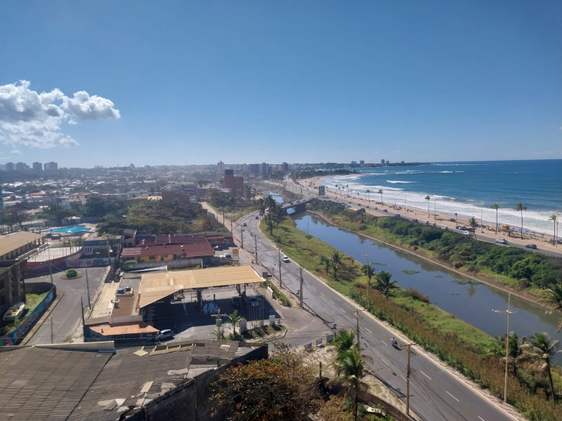 Apartamento á venda de 02  quartos e suíte em Jaguaribe com vista deslumbrante