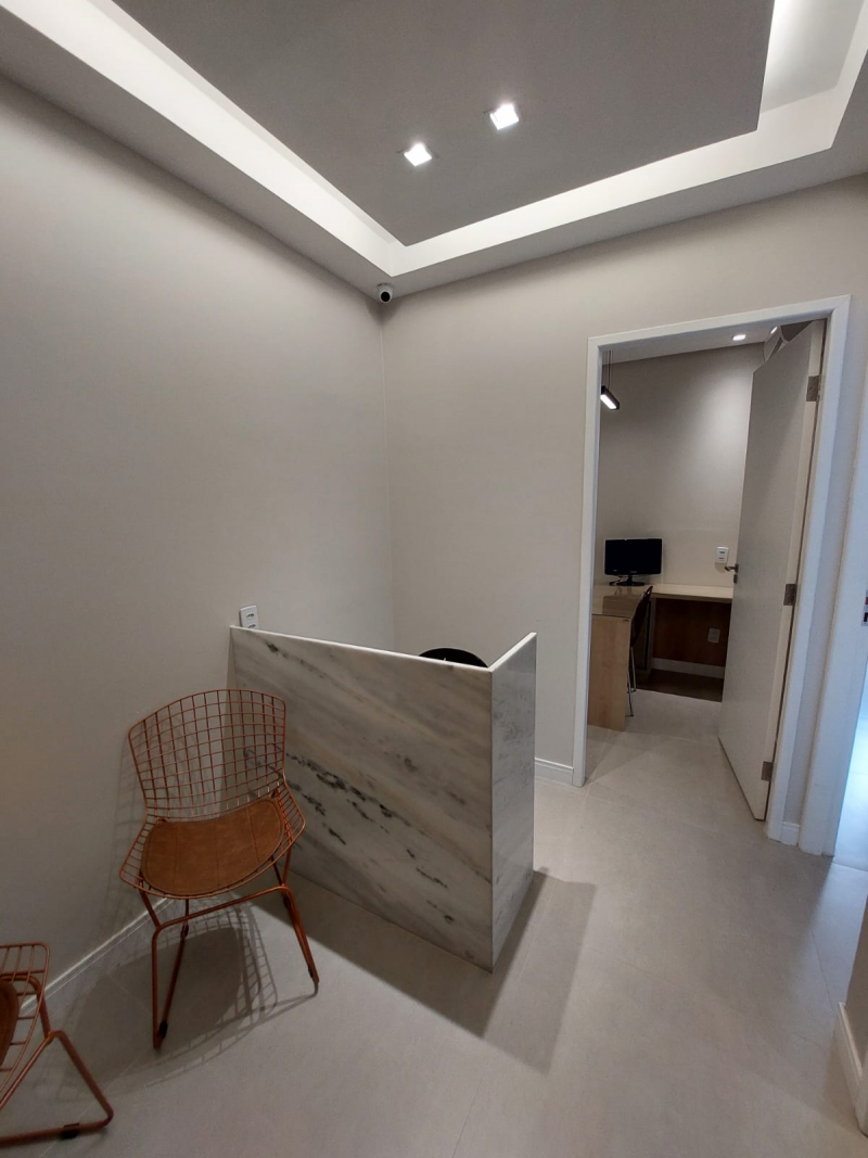 Edf. Antares - 10º andar - 60 m² - Mobiliada