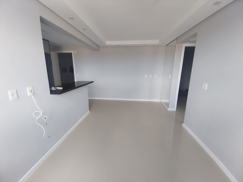 Apartamento 2/4 EDF. Purpura, Cond. Cores de Piatã